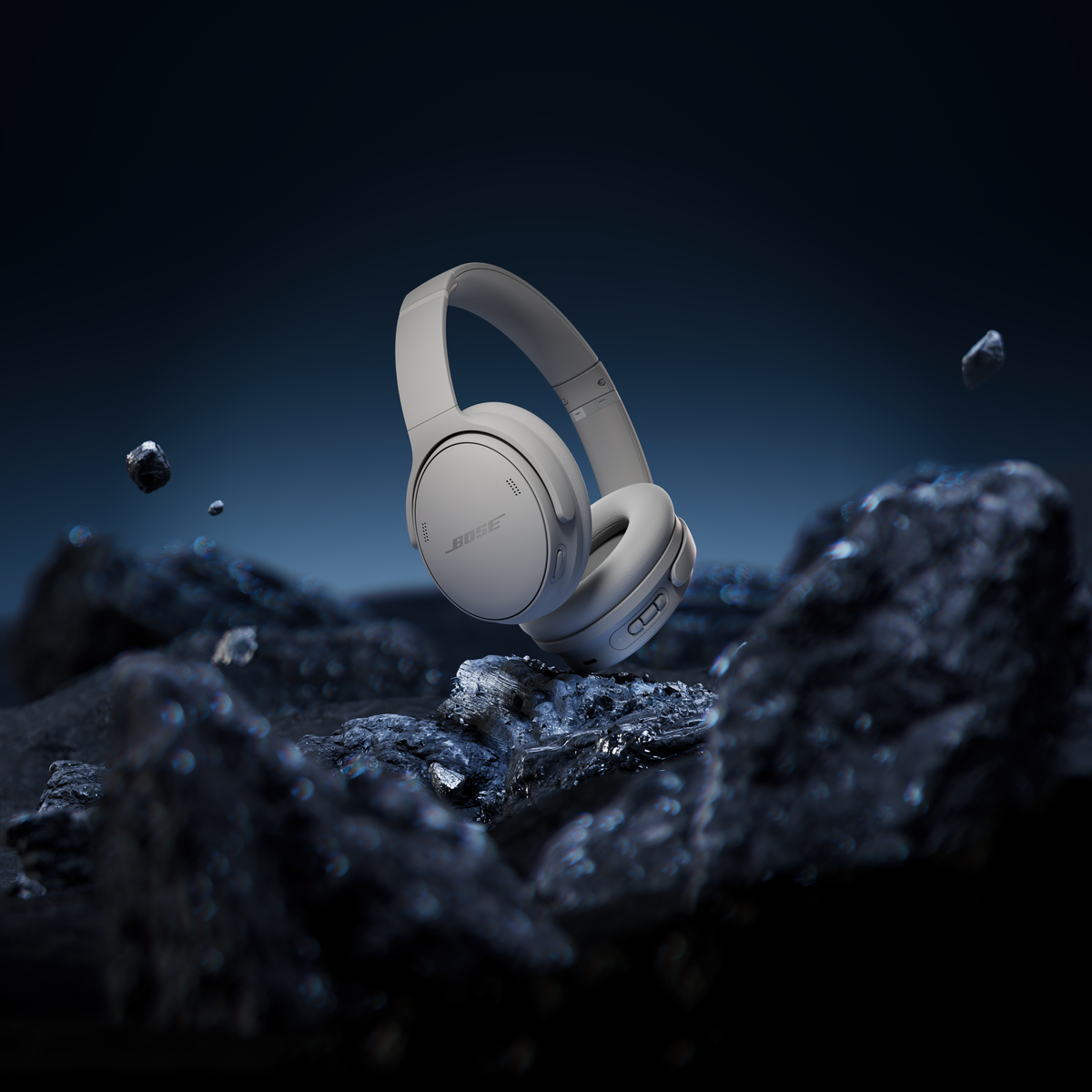 Bose QuietComfort Wireless Over-Ear Bluetooth Headphones with Active Noise Cancellation and Up to 24-Hour Battery Life headphones thumbnail 8
