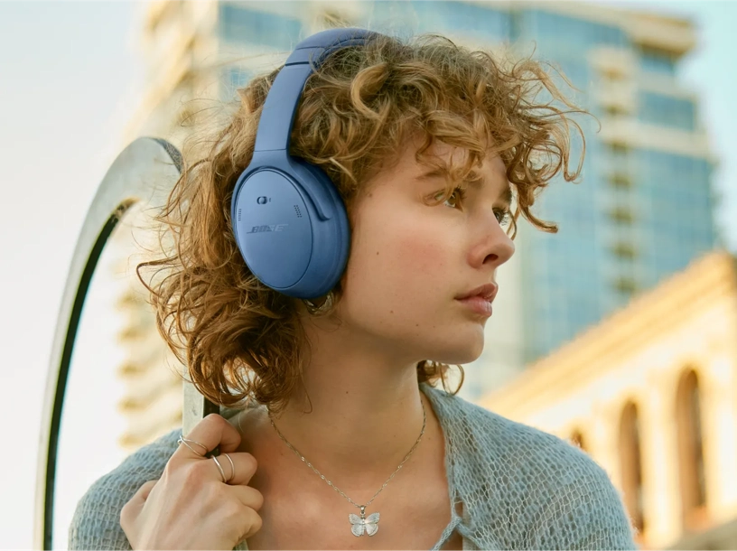 Bose QuietComfort Wireless Over-Ear Bluetooth Headphones with Active Noise Cancellation and Up to 24-Hour Battery Life headphones price comparison image - view 7