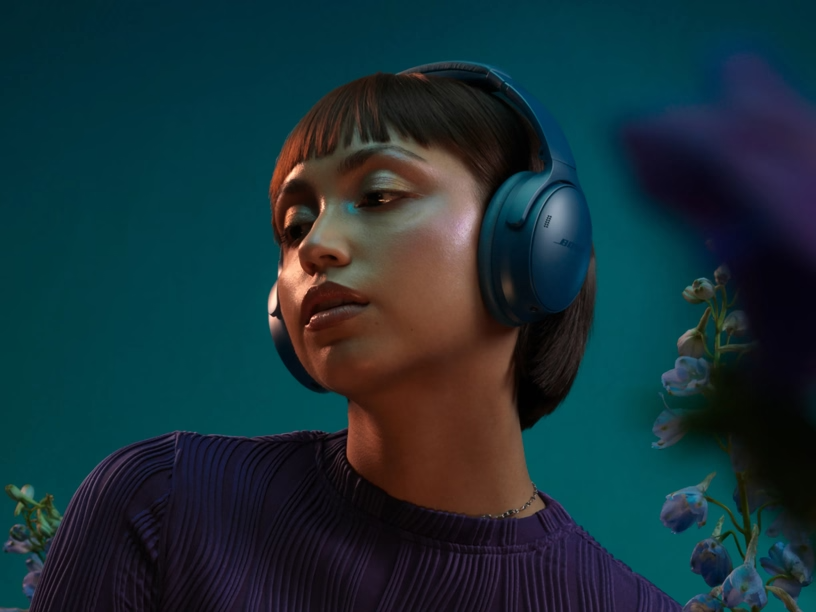 Bose QuietComfort Wireless Over-Ear Bluetooth Headphones with Active Noise Cancellation and Up to 24-Hour Battery Life headphones thumbnail 10